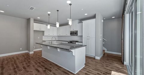 1511 Bonanza Ln, Folsom, CA 95630 Photo