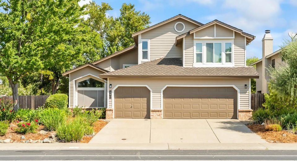 340 N Lexington Dr, Folsom, CA 95630 Photo