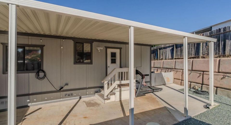 5625 Park Cir, Ione, CA 95640 Photo