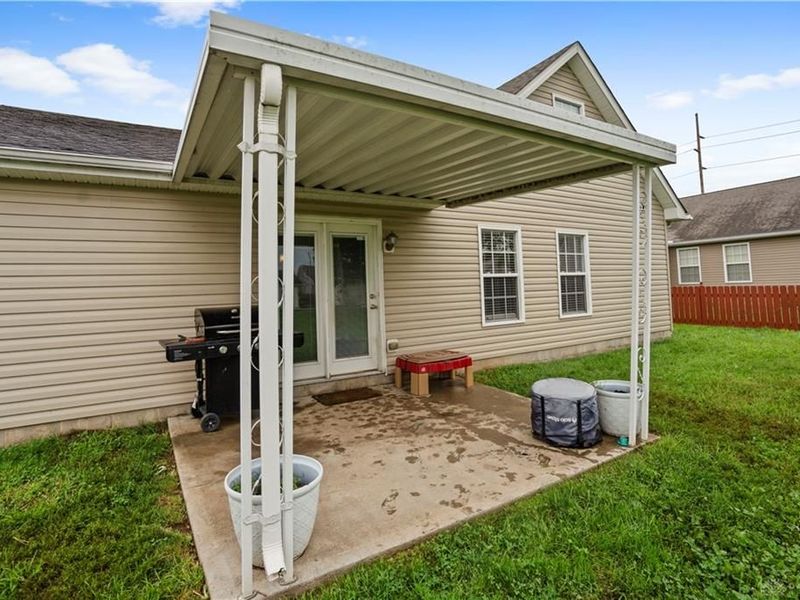 2801 Southlawn Avenue, Moraine, OH 45439 Photo 10