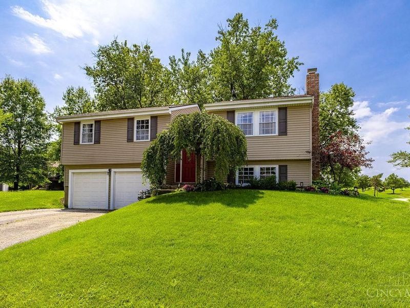 5601 Plowshare, West Chester, OH 45069 Photo 1