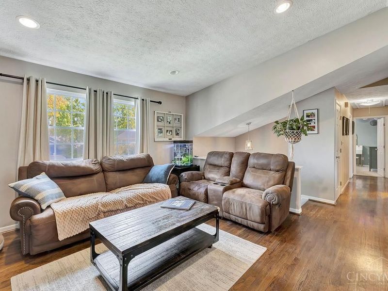 5601 Plowshare, West Chester, OH 45069 Photo 4