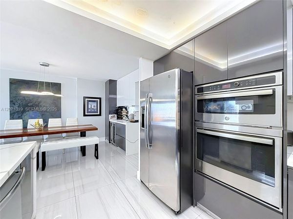 6900 Bay Dr, Unit 11G, Miami Beach, FL 33141