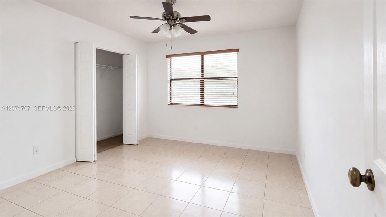 6605 W 26th Dr , Unit 24-18, Hialeah, FL 33016 Photo