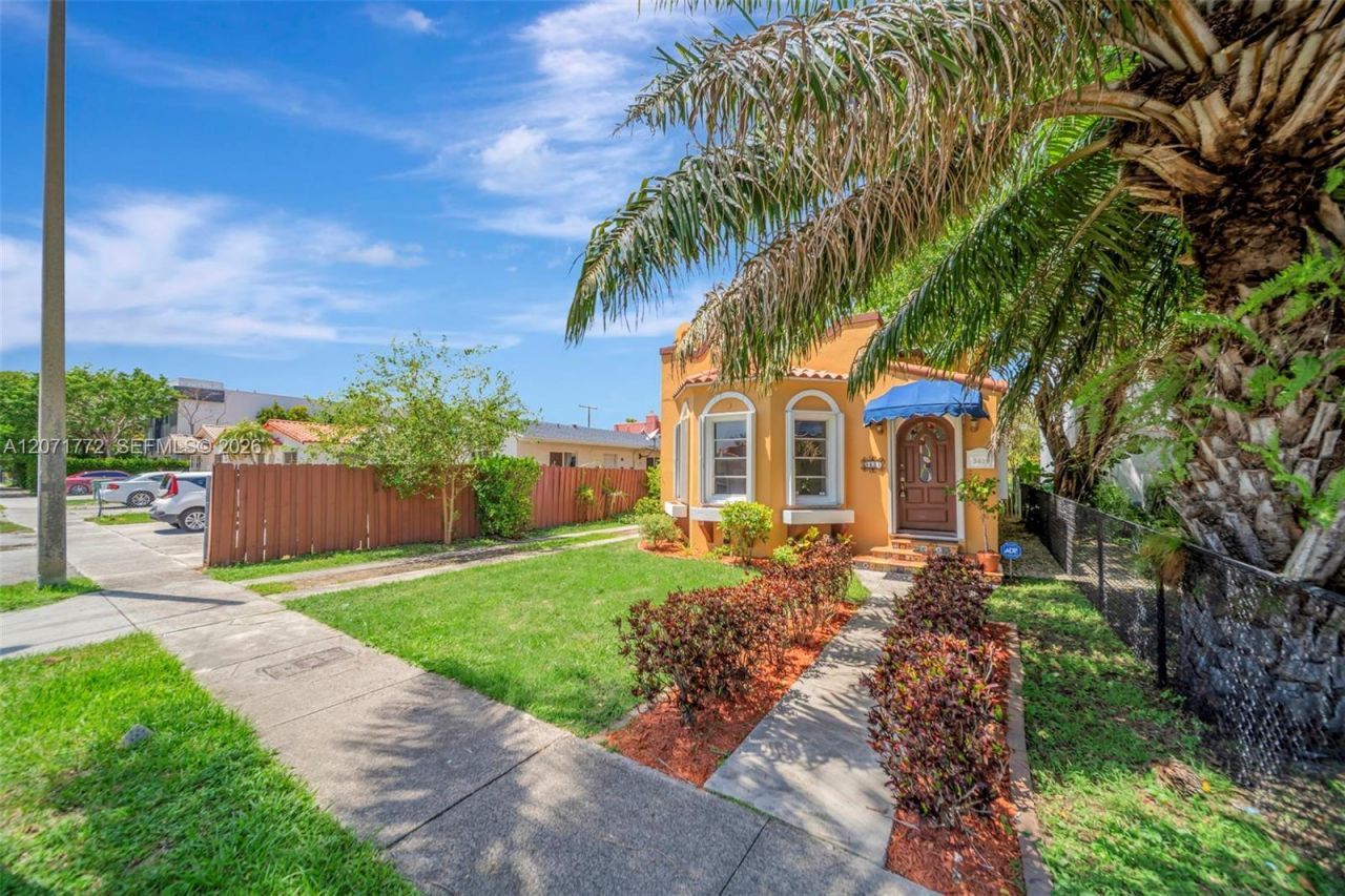 3431 SW 25th St, Miami, FL 33133 Photo