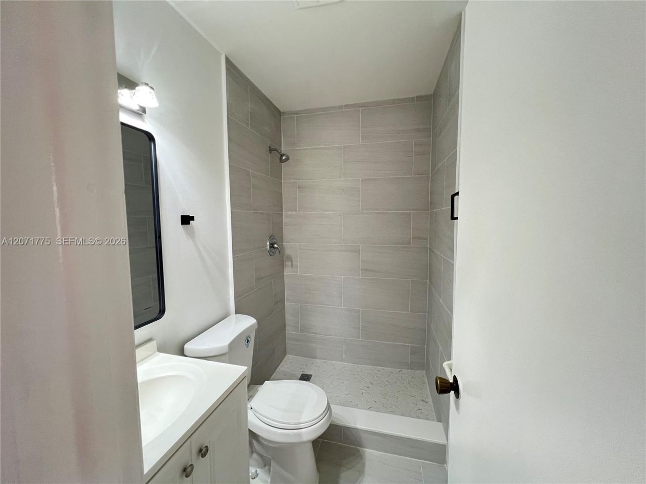 15665 SW 82nd Cir Ln, Unit 4-6, Miami, FL 33193 Photo