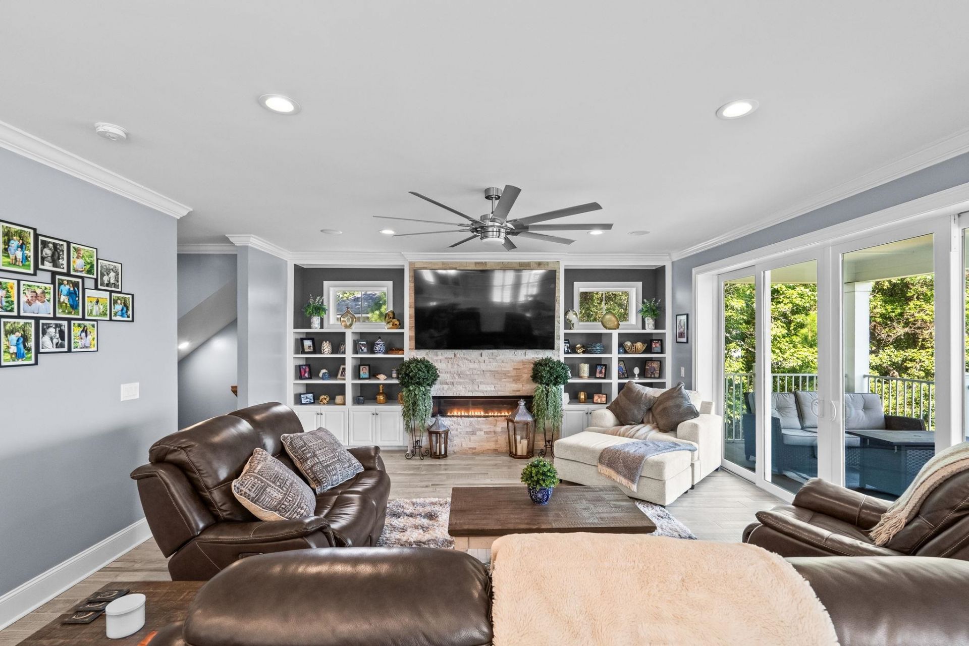 4939 Island Dr. S Photo 11