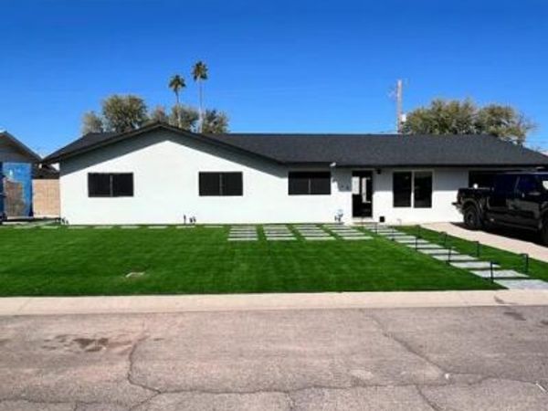 7634 E 3RD Street, Scottsdale, AZ 85251