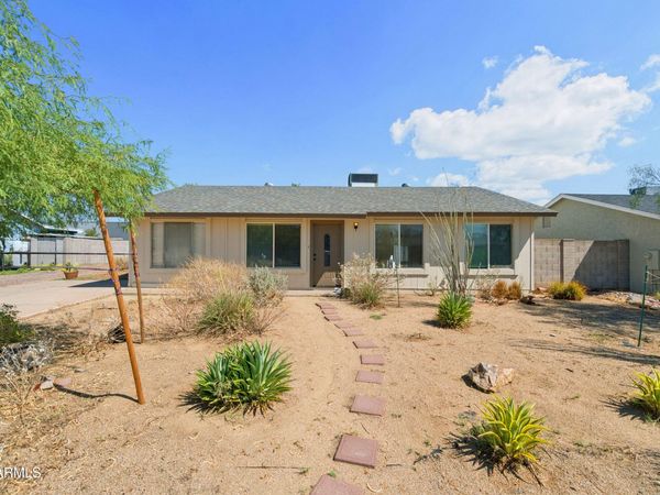 642 W MAGDALENA Drive, Tempe, AZ 85283