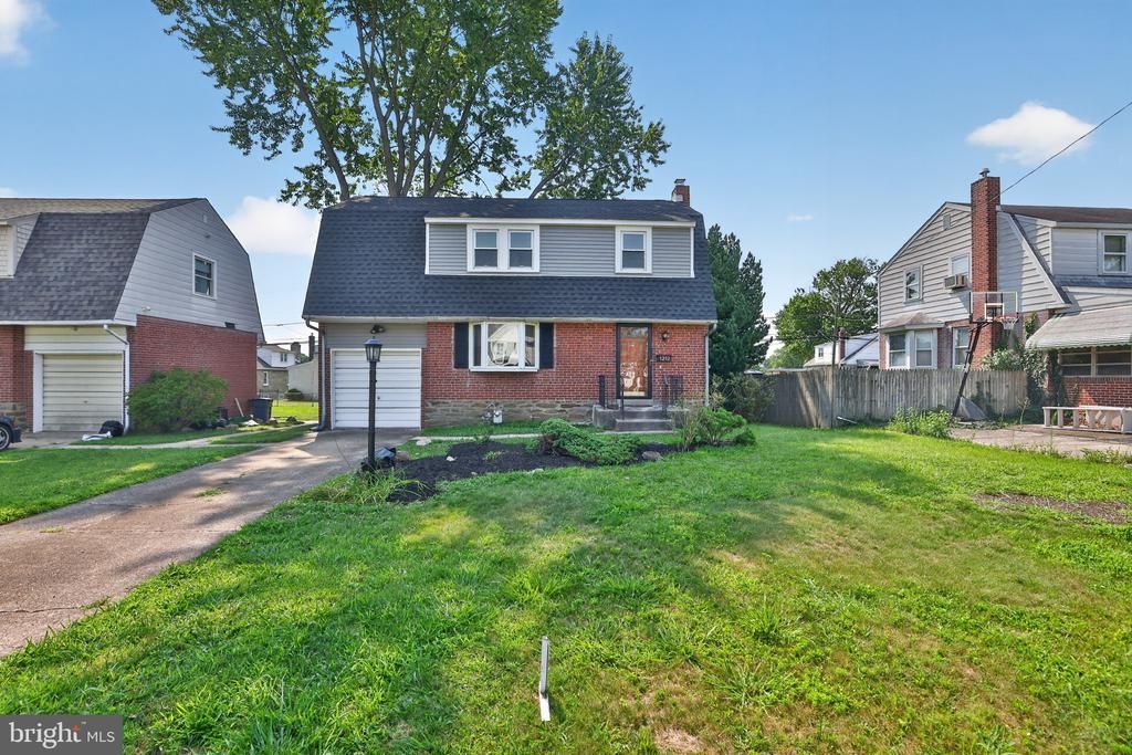 1212 MEADOW ROAD, WOODLYN, PA 19094