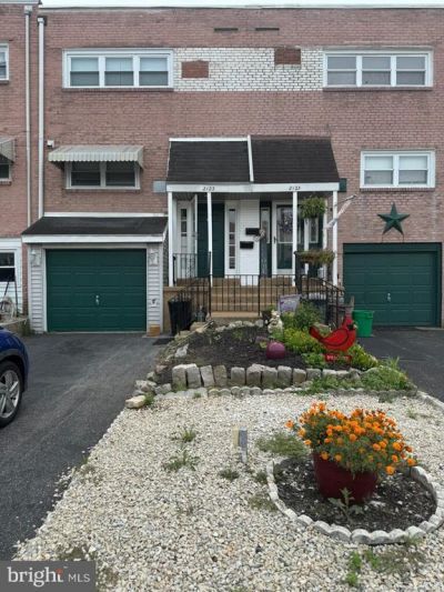 2123 RAVENWOOD ROAD, FOLCROFT, PA 19032