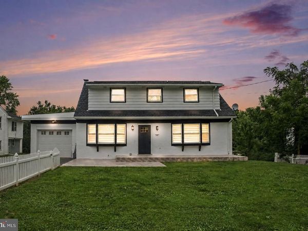 35 MEADOW LANE, LANCASTER, PA 17601