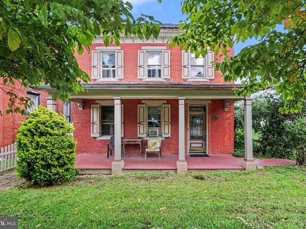 63 W MAIN STREET, LEBANON, PA 17042