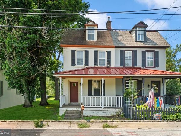 564 S BETHLEHEM PIKE, FORT WASHINGTON, PA 19034