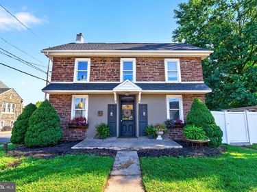 301 S MAIN STREET, TELFORD, PA 18969