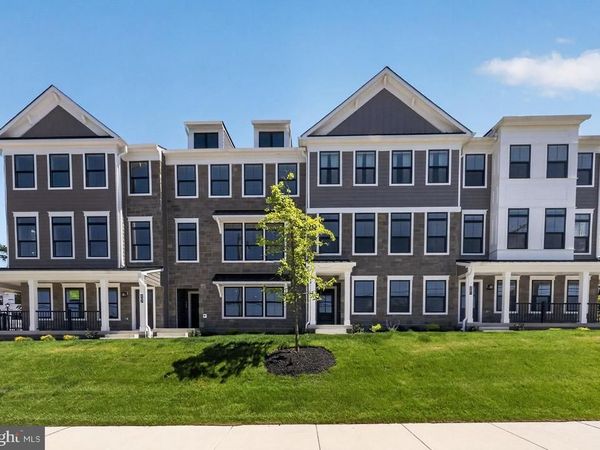 427 PENNYBROOK COURT, Unit 8 REDFORD, FLOURTOWN, PA 19031