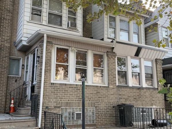 918 BRIDGE STREET, PHILADELPHIA, PA 19124