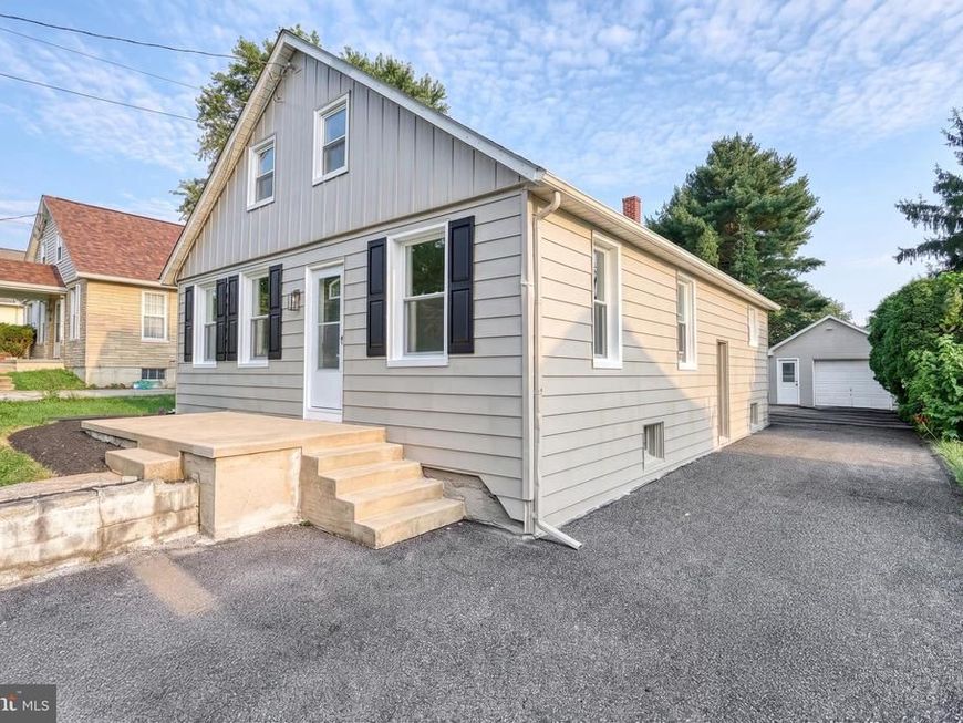 16 E Tolna Road, Shrewsbury, PA 17361 Main Photo