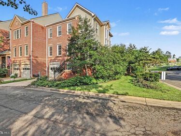 102 MOSBY CIRCLE, WARRENTON, VA 20186