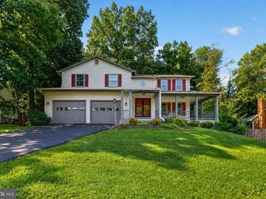 6103 UNION VILLAGE DRIVE, CLIFTON, VA 20124