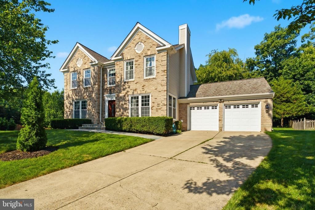20896 Fowlers Mill Circle, Ashburn, VA 20147 Main Photo