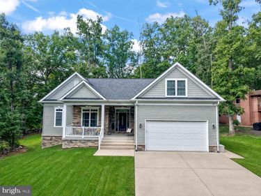 3619 LAKEVIEW PARKWAY, LOCUST GROVE, VA 22508