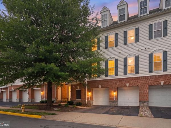 14586 KYLEWOOD WAY, GAINESVILLE, VA 20155