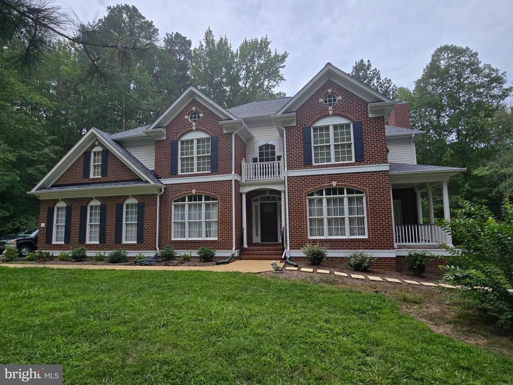 5 Beaver Ridge Road, Stafford, VA 22556 Main Photo