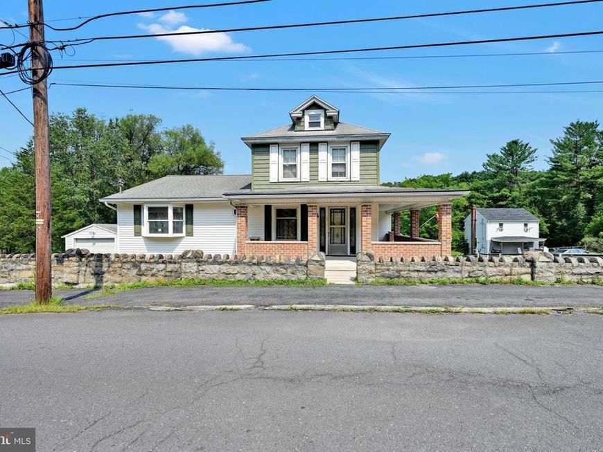91 Tuscarora Street, Pottsville, PA 17901 Main Photo