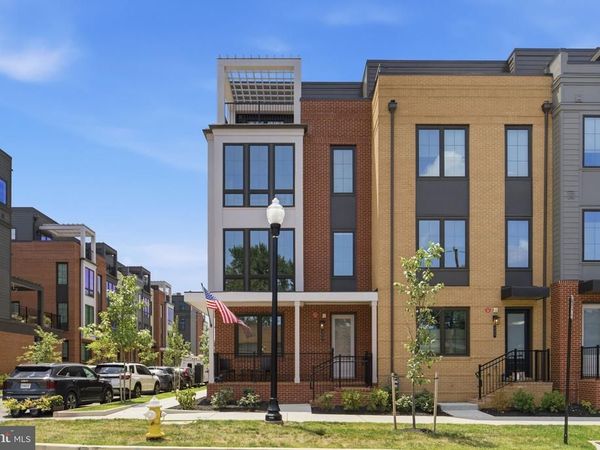 329 CALVERT AVENUE, ALEXANDRIA, VA 22301