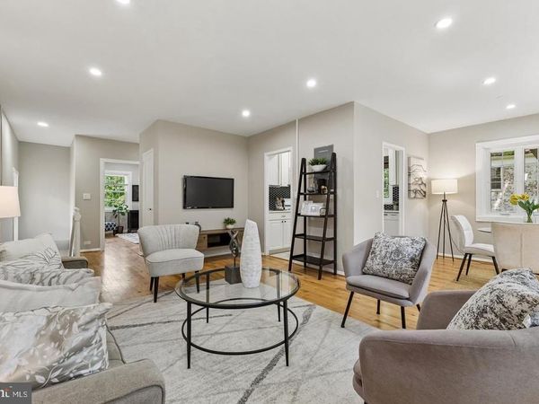 1024 VALLEY DRIVE, ALEXANDRIA, VA 22302