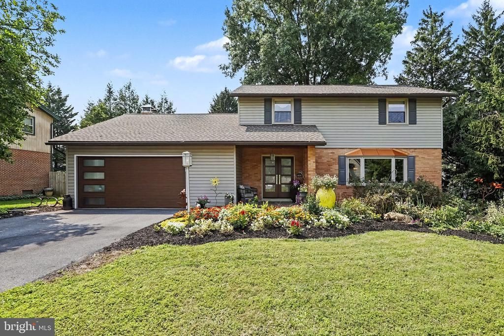 1080 LAMBLEY ROAD, LANDISVILLE, PA 17538