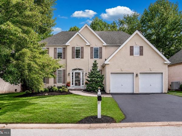 11 KENDALL COURT, WILMINGTON, DE 19803