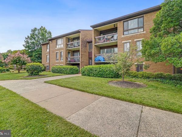 541 FLORIDA AVENUE, Unit T4, HERNDON, VA 20170