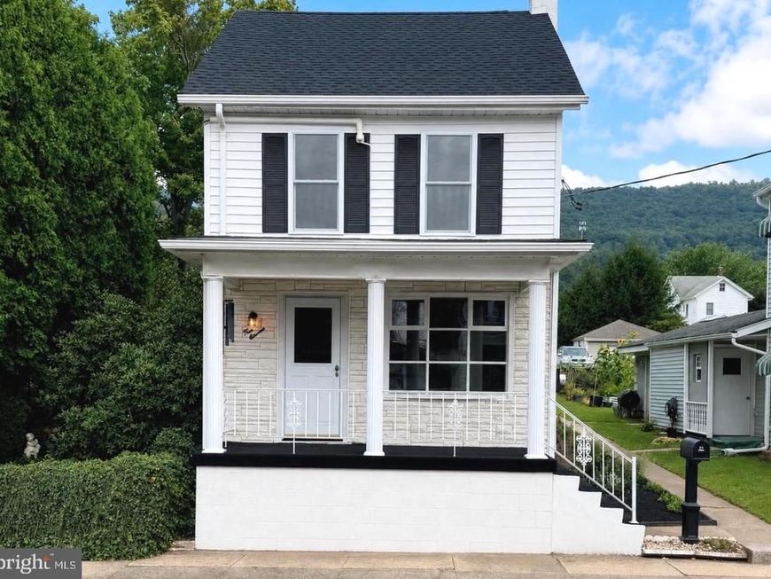 411 Julian Street, Williamstown, PA 17098 Main Photo