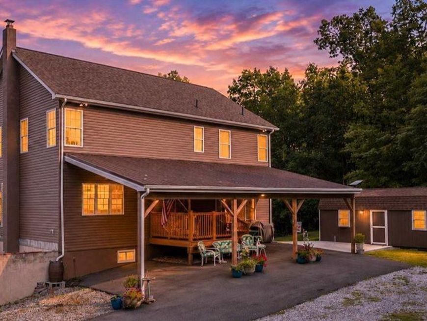 460 Roys Lane, Hedgesville, WV 25427 Main Photo