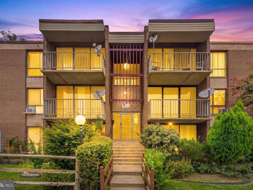 7973 Riggs Road, Unit 1, Hyattsville, MD 20783 Main Photo