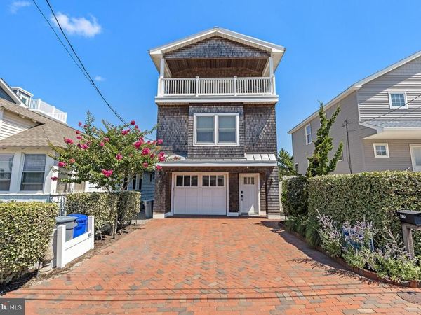 115 E 28TH STREET, SHIP BOTTOM, NJ 08008