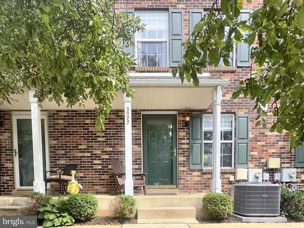 3977 CAPTAIN MOLLY CIRCLE, DOYLESTOWN, PA 18902
