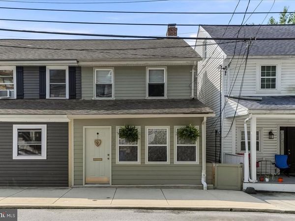 332 MAIN STREET, PARKESBURG, PA 19365