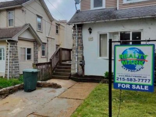 UPPER DARBY, PA 19082