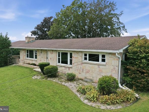 4560 BUCHANAN TRAIL EAST, WAYNESBORO, PA 17268