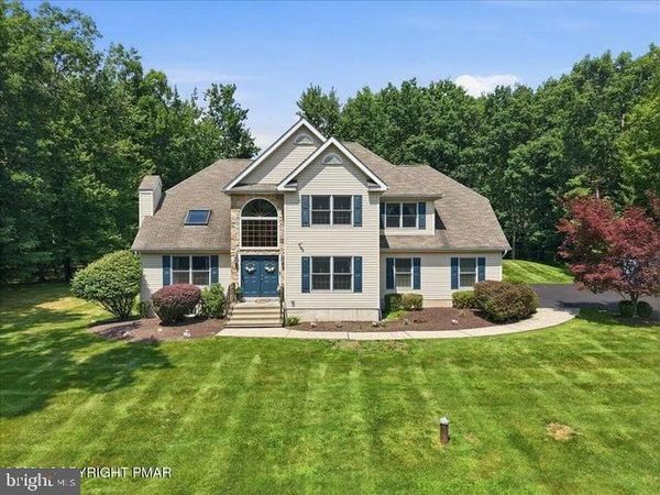 1220 OVERLOOK COURT, SAYLORSBURG, PA 18353