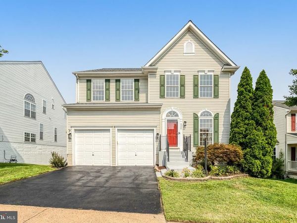 8008 TOWERING OAK WAY, MANASSAS, VA 20111