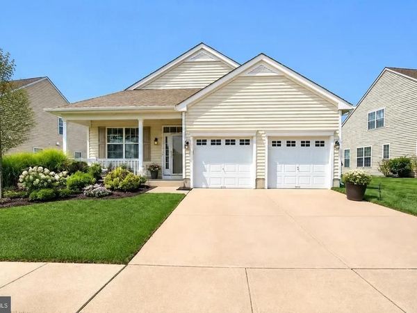 3 E DEHART AVENUE, CLAYTON, NJ 08312