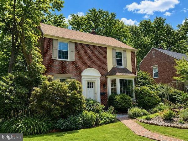 30 HURST ROAD, WILMINGTON, DE 19803