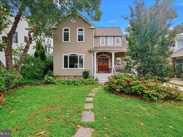 904 LINCOLN AVENUE, FALLS CHURCH, VA 22046