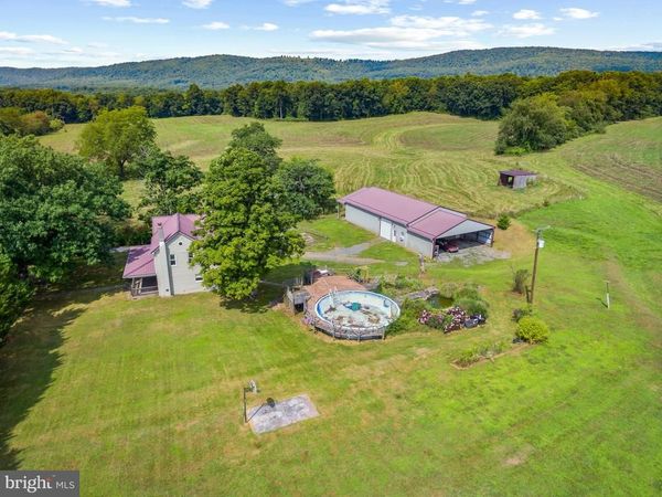 3985 FAIRVIEW ROAD, WARFORDSBURG, PA 17267