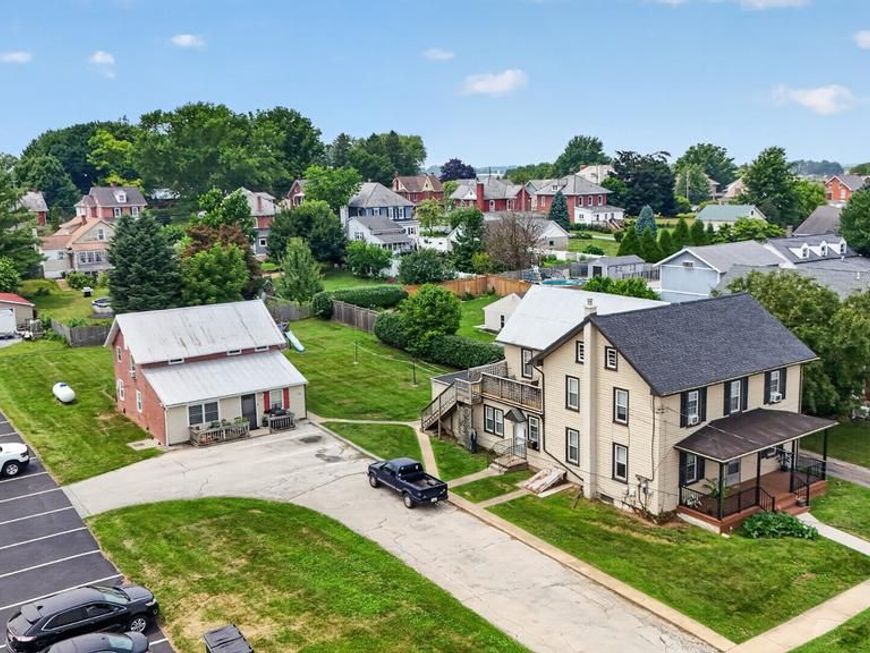 796 Pequea Avenue, Gap, PA 17527 Main Photo