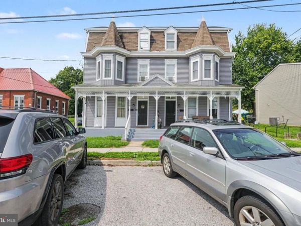 110 N YORK STREET, ETTERS, PA 17319